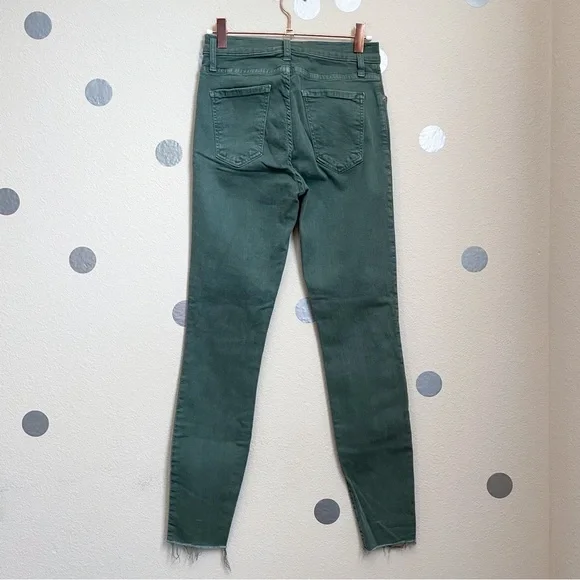 Current/Elliot The Highwaist Stiletto Jeans with Cut Raw Hem - Picture 2 of 10